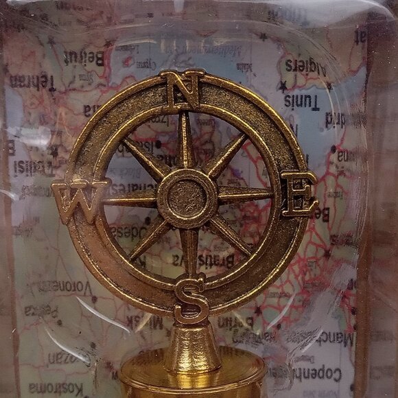 28 Pack Rudder Wine Bottle Stoppers Compass Nautical Reusable Party Favors Corks - Picture 5 of 9